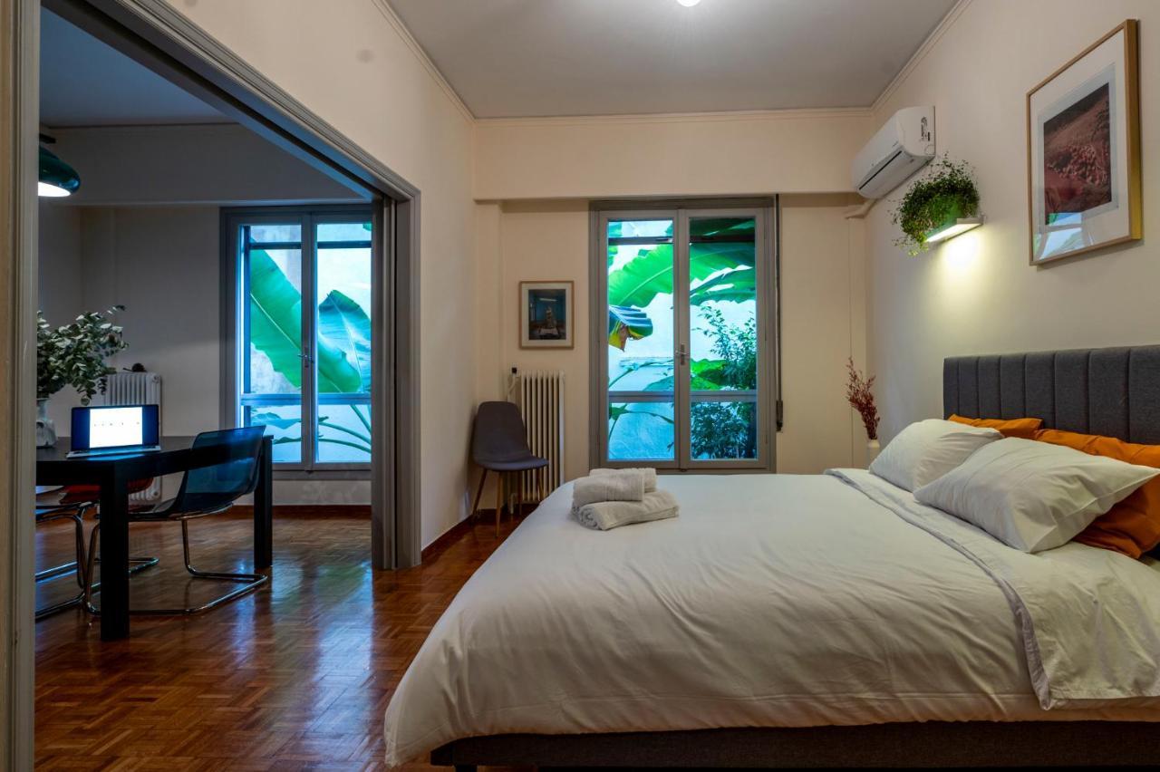 Tranquility Downtown Athens Apartment Екстериор снимка
