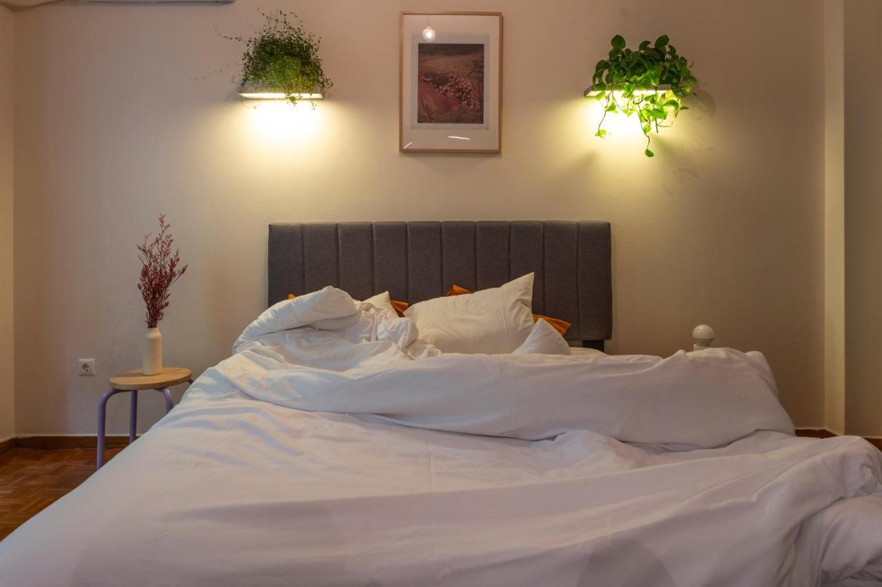 Tranquility Downtown Athens Apartment Екстериор снимка